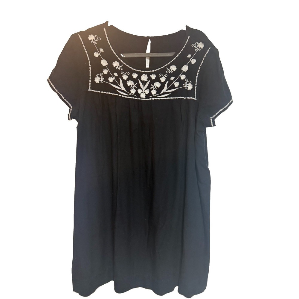 Boho Embroidered Floral Tunic Dress Black Short Sleeve Peasant Festival Keyhole